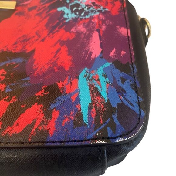 Trina Turk Black Multi-Colored Floral Crossbody w/ Detachable Handle. - Picture 10 of 12